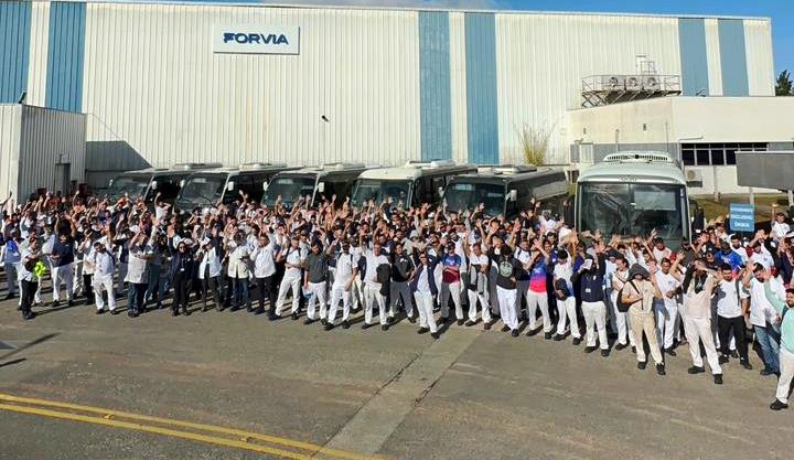 Metalúrgicos da Faurecia conquistam acordo com PLR que pode chegar a R$ 22.500,00 