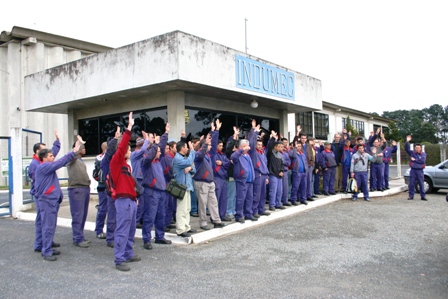 SMC negocia e metalúrgicos da Indumec conquistam benefícios