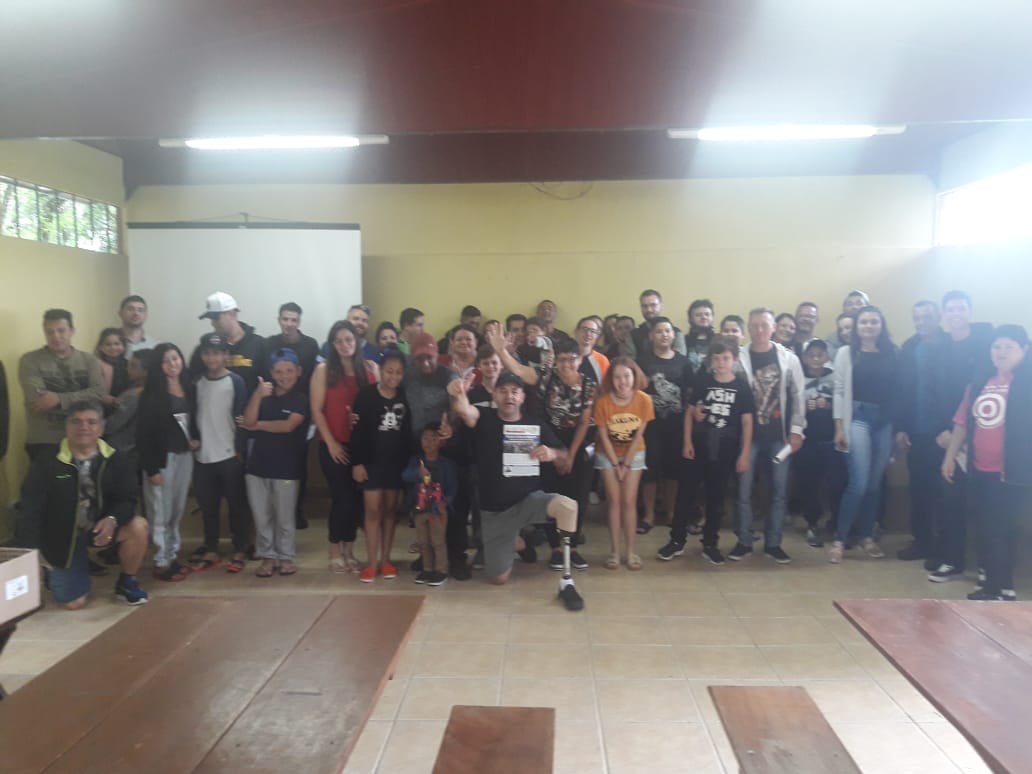 PROJETO CONHECER LEVA TRABALHADORES DA BOSCH  PARA CURTIREM AS ESTRUTURAS DE LAZER DO SMC