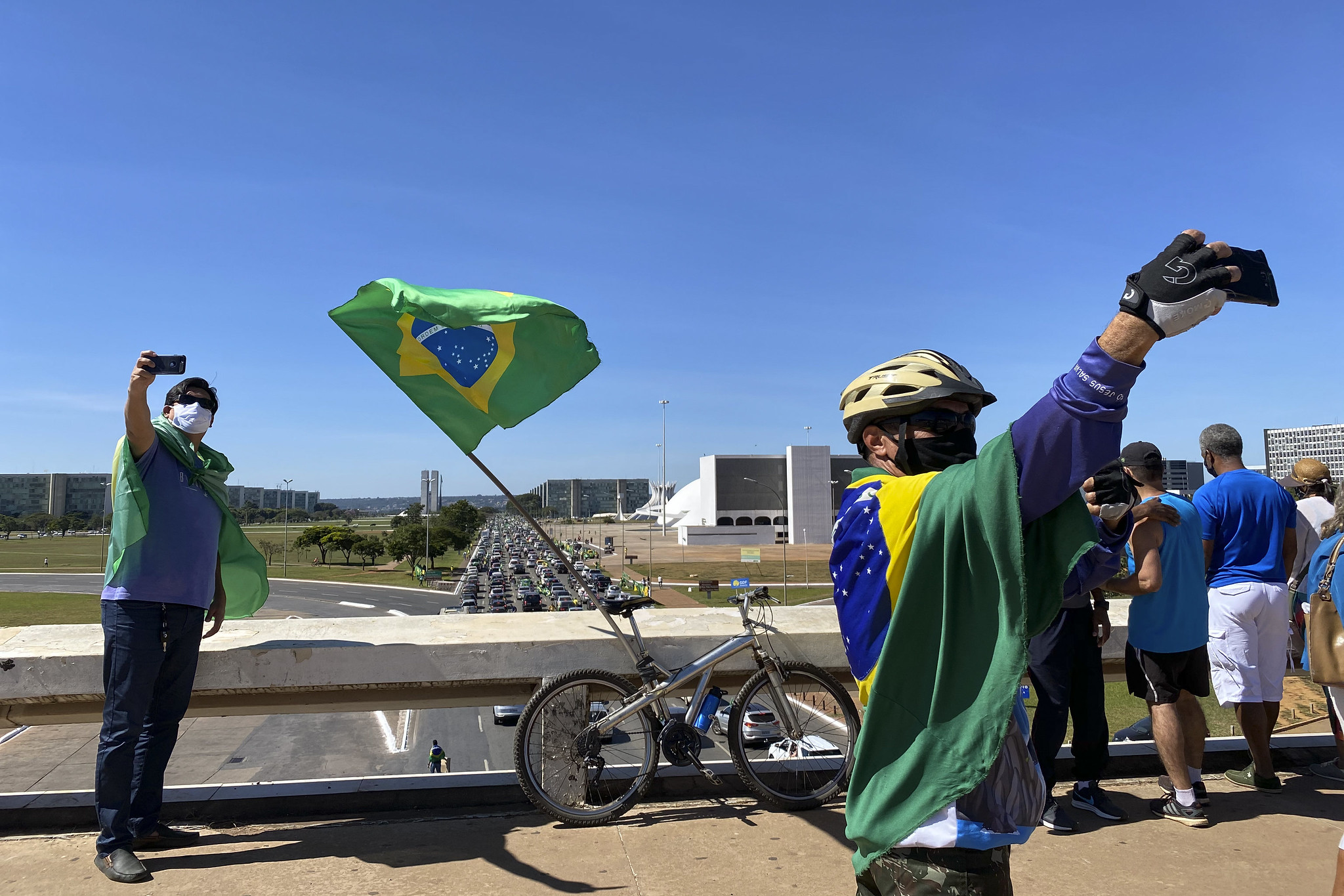 Reinaldo Azevedo: O golpismo é só o que resta a Bolsonaro