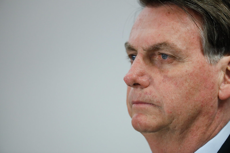 Tribunal Internacional de Haia começa a analisar denúncia contra Bolsonaro por crime contra a humanidade