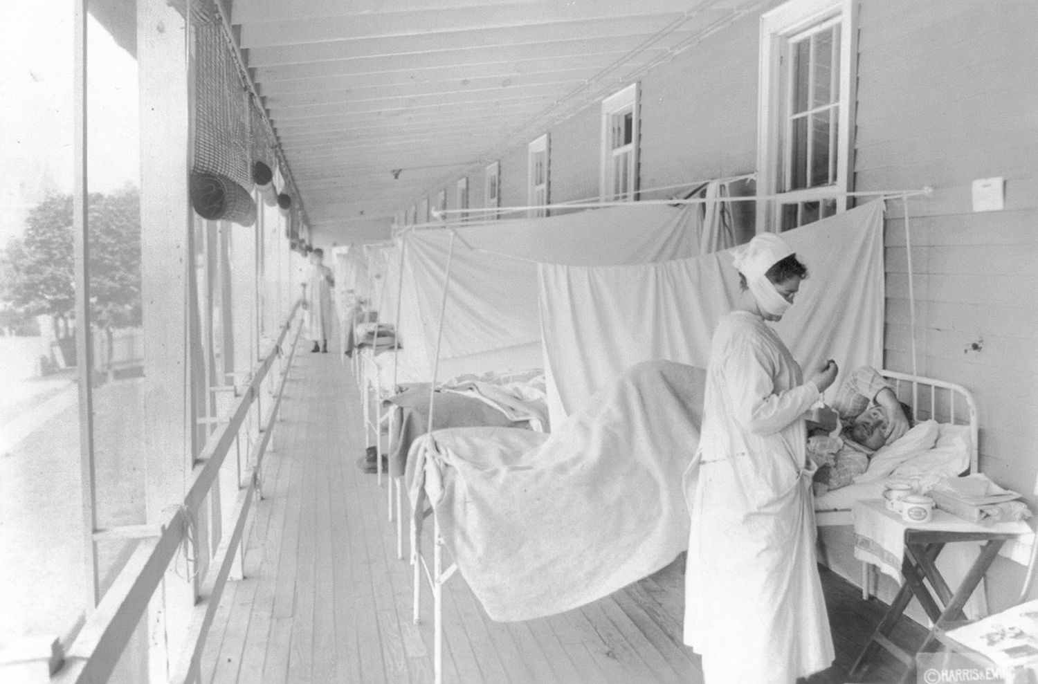 Lições de 1918: as cidades que se anteciparam no distanciamento social cresceram mais após a pandemia