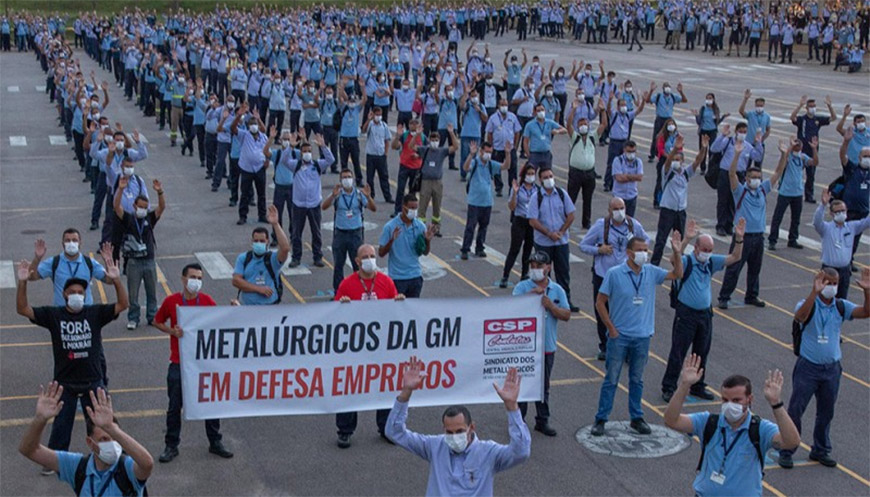 Trabalhadores da GM aprovam layoff em São José por falta de componentes