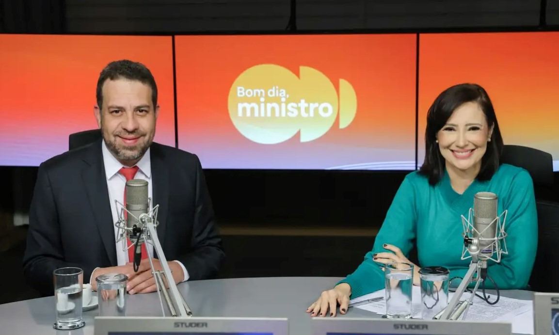 Fim da escala 6x1 terá transição para micro e pequenas empresas