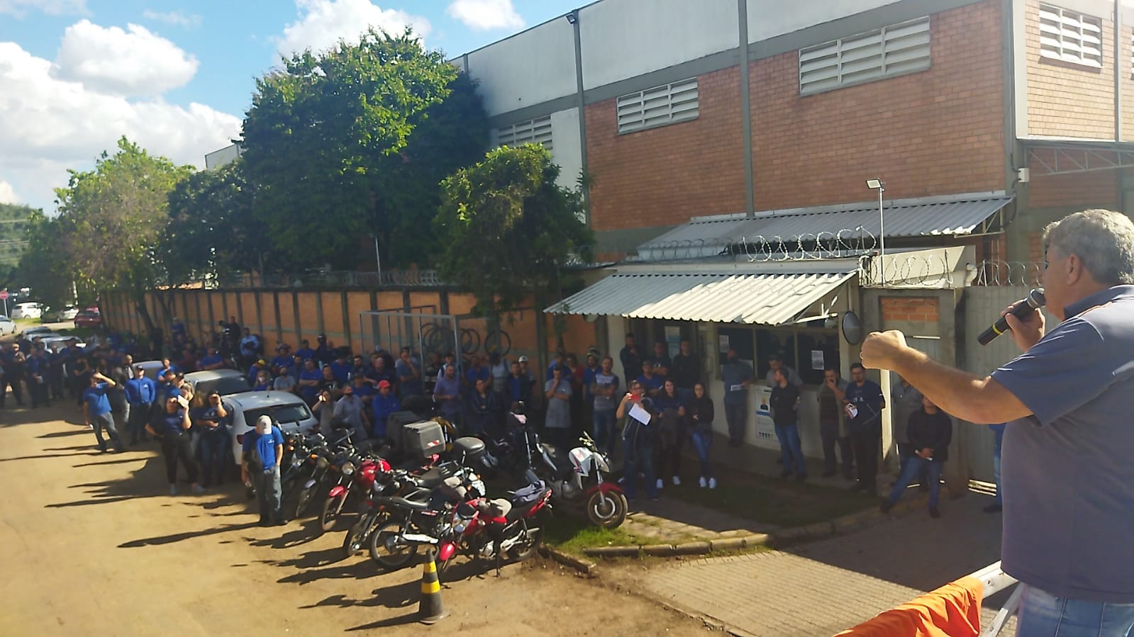 CR Bluescat: Maioria dos trabalhadores aprova reajuste no plano de saúde