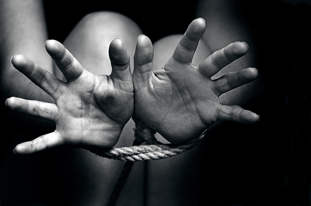Procuradora do MPT-PR fala sobre “Dia Mundial de Enfrentamento ao Tráfico de Mulheres e Crianças”