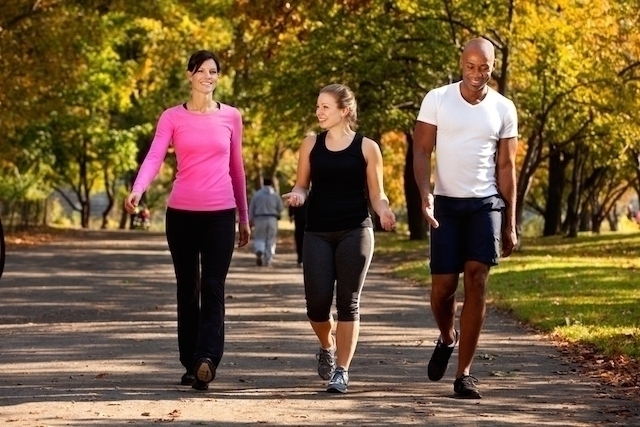 Conheça 8 benefícios da caminhada para saúde