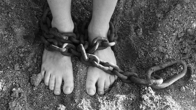 Advogada fala sobre o “Dia Mundial de Enfrentamento ao Tráfico de Mulheres e Crianças”