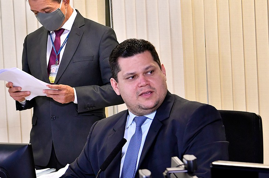 Medida provisória que revoga Contrato Verde e Amarelo é prorrogada