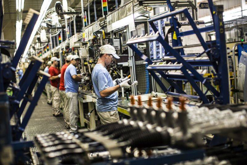 Confiança da industria recua e atinge o menor numero desde outubro de 2018