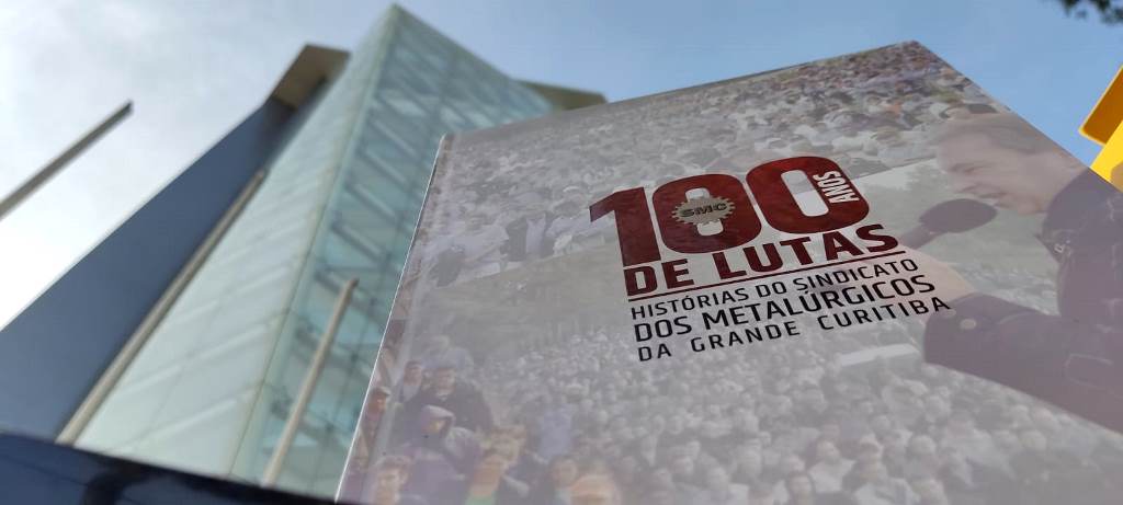 Livro dos 100 anos do Sindicato dos Metalúrgicos da Grande Curitiba será lançado na UFPR nesta terça(12)