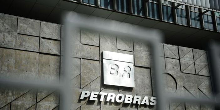 Petrobras e Banco do Brasil podem ser privatizadas em 10 anos, diz Guedes
