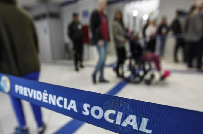 Com aposentadoria de capitalização, teto da Previdência pode mudar
