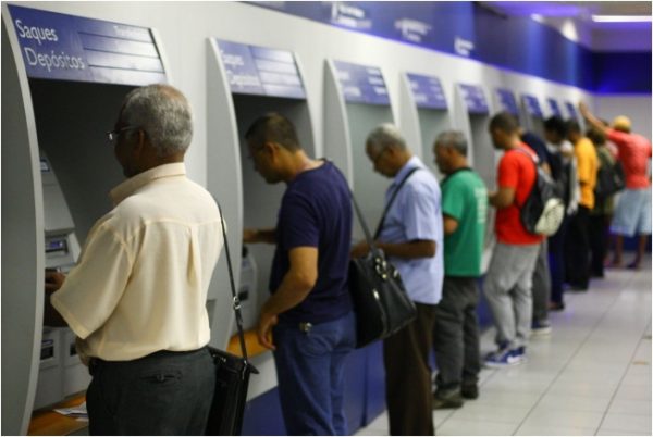 13º de aposentados do INSS deve sair no mês que vem