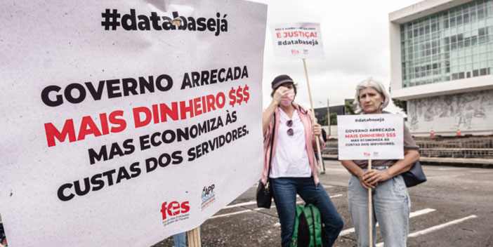 Servidores do Paraná acumulam defasagem salarial de 34%, legado de Ratinho Júnior